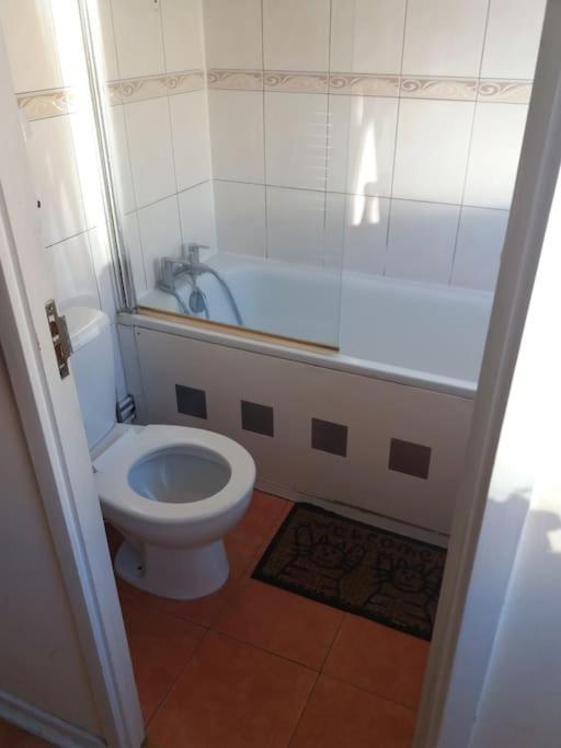 Homestay Wilmot Close